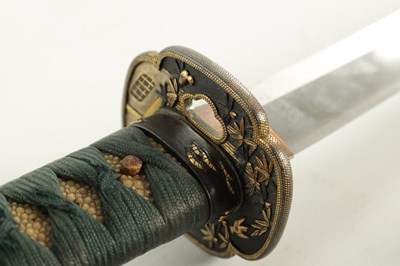 Lot 286 - A GOOD QUALITY JAPANESE WAKIZASHI SWORD AND KODZUKA