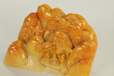 Lot 290 - A CHINESE SOAPSTONE CARVED SCULPTURE