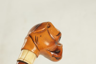 Lot 493 - A LATE 19TH CENTURY BOXWOOD CARVED BULLDOG HANDLED WALKING STICK WITH ENCLOSED OPIUM PIPE