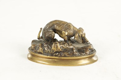 Lot 627 - Y. MONGMIEY SIGNED 19TH CENTURY SMALL GILT BRONZE DOG SCULPTURE