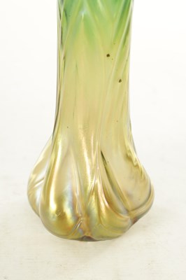 Lot 15 - AN ART NOUVEAU LOETZ TYPE IRIDESCENT GLASS VASE