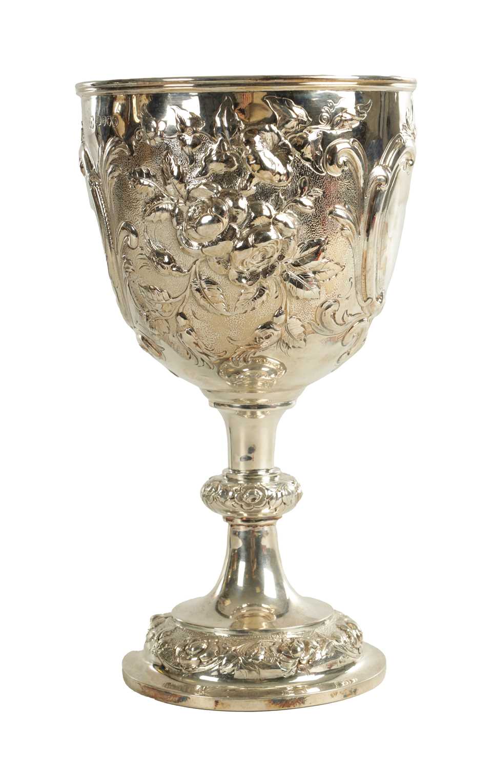 Lot 405 - A VICTORIAN GIANT SIZE SILVER GOBLET