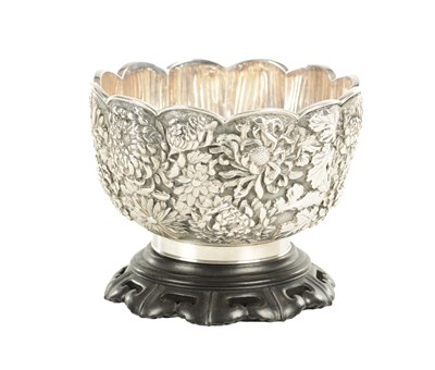 Lot 129 - A FINE 19TH CENTURY CHINESE SILVER BOWL