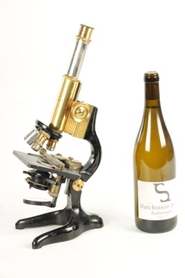Lot 560 - A 20TH CENTURY E. LEITZ WETZLAR MONOCULAR MICROSCOPE NUMBER 190500