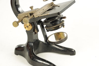Lot 560 - A 20TH CENTURY E. LEITZ WETZLAR MONOCULAR MICROSCOPE NUMBER 190500