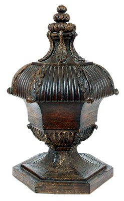 Lot 805 - AN ELABORATE EARLY 18TH CENTURY CARVED OAK...