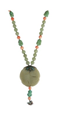 Lot 234 - A JADE AND CORAL NECKLACE