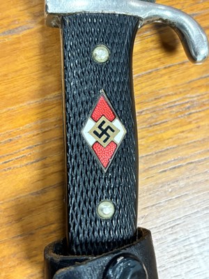 Lot 532 - A WORLD WAR II GERMAN NAZI HITLER YOUTH DAGGER