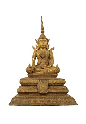 Lot 151 - A LARGE 19TH CENTURY GILT METAL TIBETAN BUDDHA