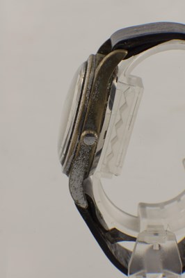 Lot 1390 - A WW2 "DIRTY DOZEN" RECORD MILITARY WRIST WATCH