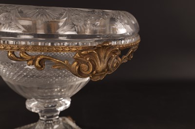 Lot 24 - A 19TH CENTURY BACCARAT STYLE CRYSTAL CUT GLASS AND ORMOLU MOUNTED FRENCH CENTRE PIECE
