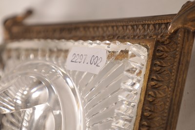 Lot 24 - A 19TH CENTURY BACCARAT STYLE CRYSTAL CUT GLASS AND ORMOLU MOUNTED FRENCH CENTRE PIECE