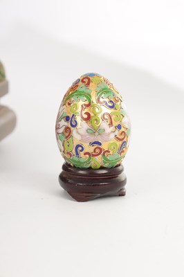 Lot 264 - A 20TH CENTURY CHINESE CLOISONNÉ EARTHQUAKE DETECTOR