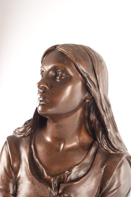 Lot 918 - EUGENE LAURENT (1832-1898). A LATE 19TH CENTURY BRONZE SCULPTURE OF A YOUNG MAID