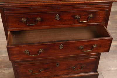 Lot 1364 - A GOOD GEORGE III MAHOGANY CHEST OF DRAWERS OF SMALL SIZE