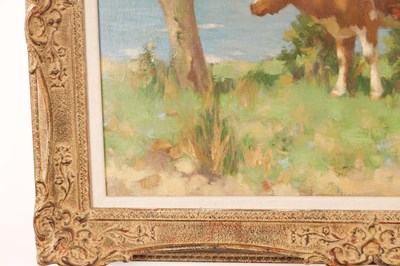 Lot 1061 - DAVID GAULD R.S.A. (SCOTTISH 1865-1936) OIL ON CANVAS CATTLE BY THE SEA