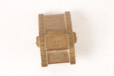 Lot 955 - AN EARLY 20TH CENTURY CAST BRASS PAPER WEIGHT FORMED AS A WORLD WAR I TANK