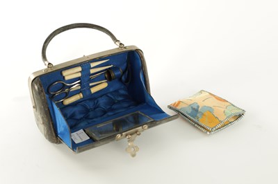 Lot 861 - A VINTAGE CROCODILE LADIES TRAVELING VANITY BAG
