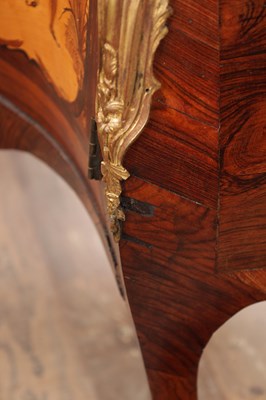 Lot 1159 - LOROMARD PARIS, AN EARLY 19TH CENTURY SIGNED LOUIS XV STYLE KINGWOOD AND MARQUETRY INLAID ORMOLU MOUNTED SERPENTINE FRONTED BOMBE SHAPED COMMODE