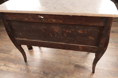 Lot 1159 - LOROMARD PARIS, AN EARLY 19TH CENTURY SIGNED LOUIS XV STYLE KINGWOOD AND MARQUETRY INLAID ORMOLU MOUNTED SERPENTINE FRONTED BOMBE SHAPED COMMODE