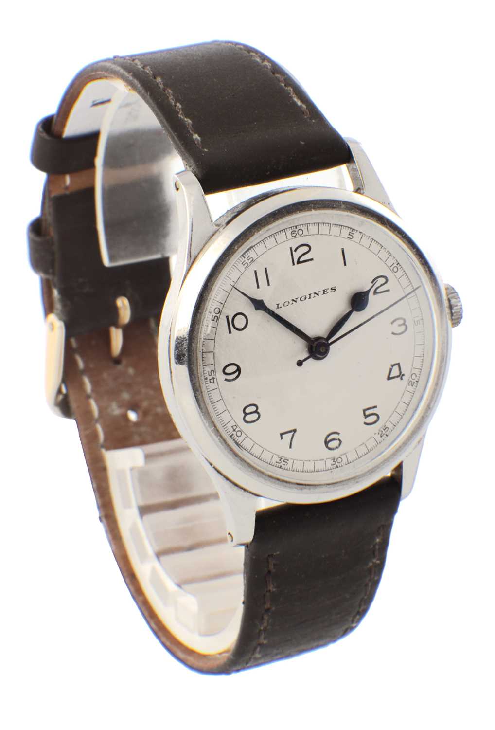 Lot 1404 - A GENTLEMAN'S VINTAGE STEEL LONGINES WRISTWATCH