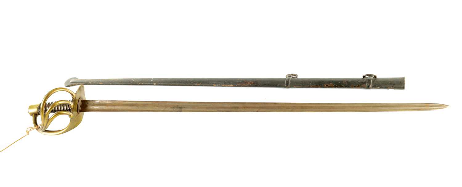Lot 662 - A 19TH CENTURY FRENCH OFFICERS SWORD