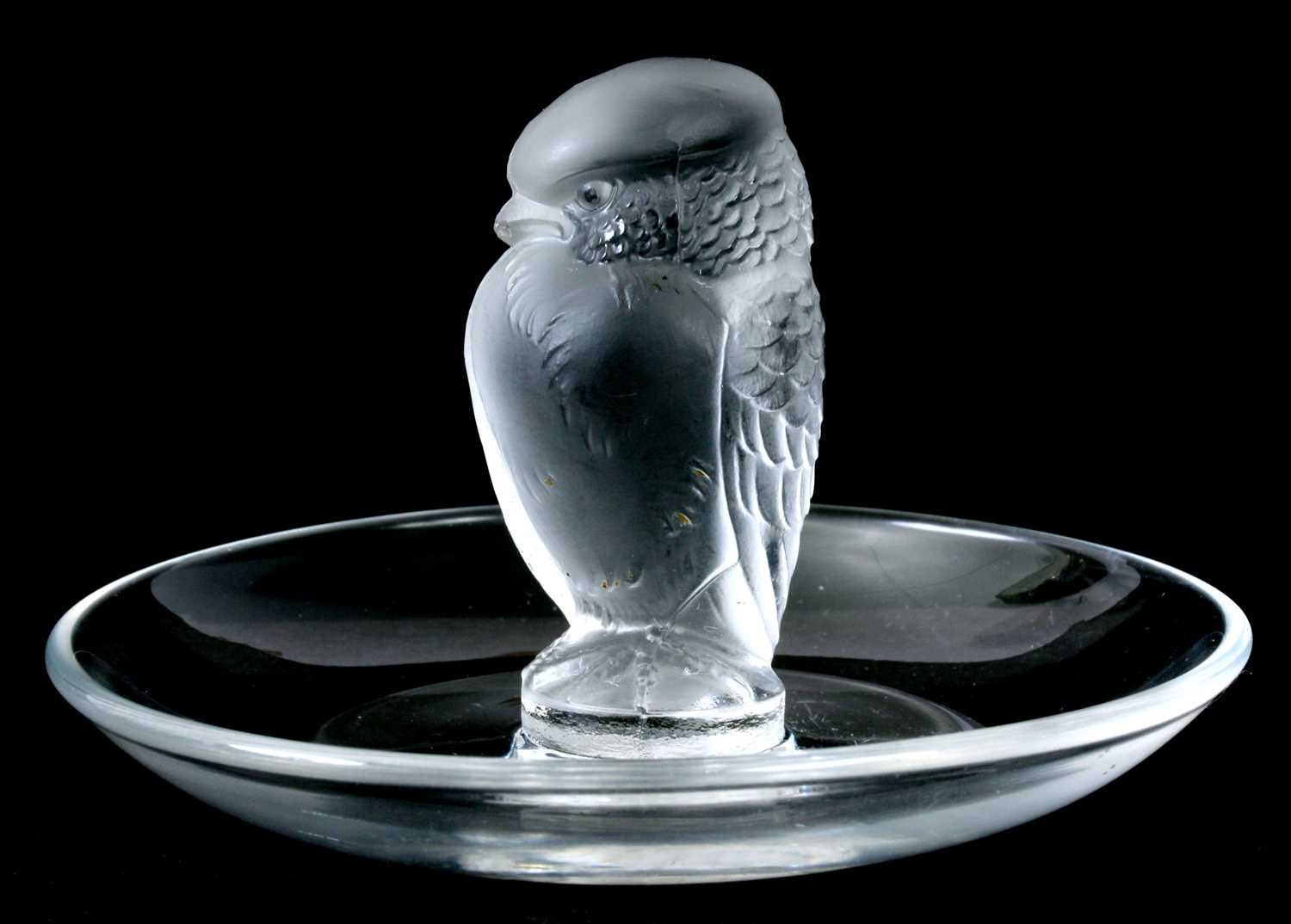 Lot 11 - R. LALIQUE, CLEAR AND FROSTED REPACE CENDRIER...