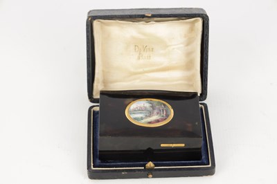 Lot 857 - A MID 19TH CENTURY SWISS TORTOISESHELL SINGING MUSICAL BIRD BOX