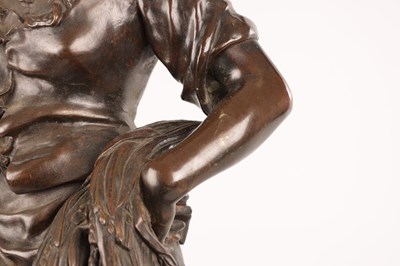 Lot 911 - EUGENE AIZELIN (1821-1902). A LATE 19TH CENTURY FIGURAL BRONZE SCULPTURE OF A LADY