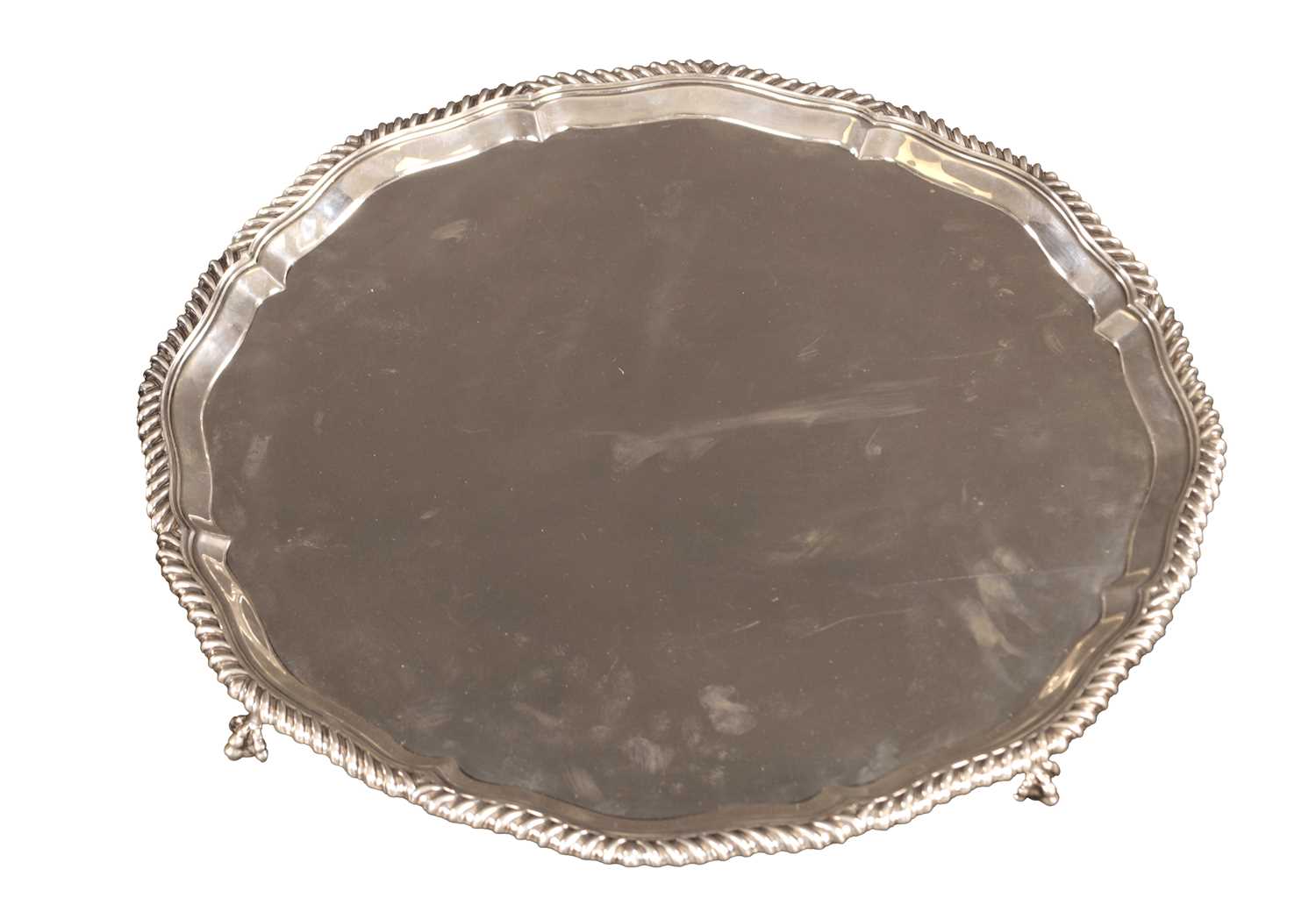 Lot 492 - A LARGE GEORGE V SILVER SALVER