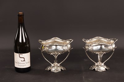 Lot 359 - A FINE PAIR OF ART NOUVEAU SILVER BON BON DISHES