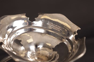 Lot 359 - A FINE PAIR OF ART NOUVEAU SILVER BON BON DISHES