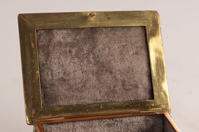 Lot 936 - A STYLISH ARTS AND CRAFTS MIXED MEDIA JEWELLERY BOX IN THE MANNER OF ARCHIBALD KNOX