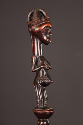 Lot 280 - A RARE AFRICAN LUBA-TABWA CARVED HARDWOOD DIGNITARY’S STAFF