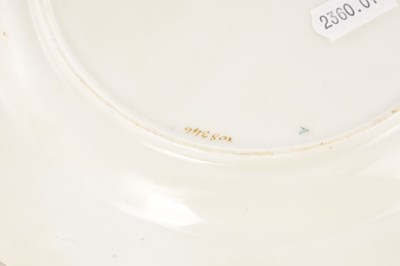 Lot 77 - A SET OF 3 FINE ROYAL WORCESTER FRUIT CABINET PLATES BY A SHUCK AND F.PHILLIPS