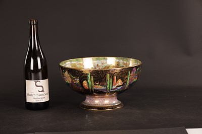Lot 101 - A FINE WEDGWOOD FAIRYLAND LUSTRE PEDESTAL PUNCHBOWL CIRCA 1920'S DESIGNED BY DAISY MAKEIG-JONES