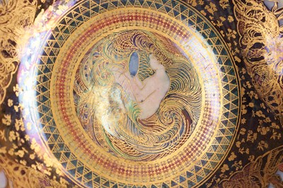 Lot 101 - A FINE WEDGWOOD FAIRYLAND LUSTRE PEDESTAL PUNCHBOWL CIRCA 1920'S DESIGNED BY DAISY MAKEIG-JONES