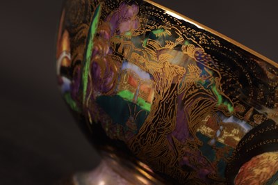 Lot 101 - A FINE WEDGWOOD FAIRYLAND LUSTRE PEDESTAL PUNCHBOWL CIRCA 1920'S DESIGNED BY DAISY MAKEIG-JONES