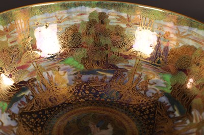 Lot 101 - A FINE WEDGWOOD FAIRYLAND LUSTRE PEDESTAL PUNCHBOWL CIRCA 1920'S DESIGNED BY DAISY MAKEIG-JONES