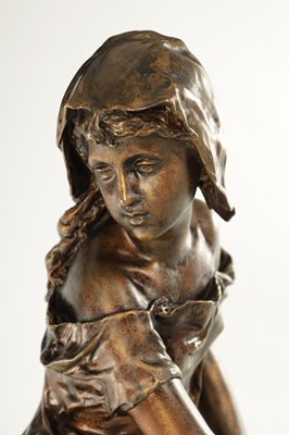 Lot 858 - AFTER MATHURIN MOREAU. A 19TH CENTURY FIGURAL BRONZE STATUE