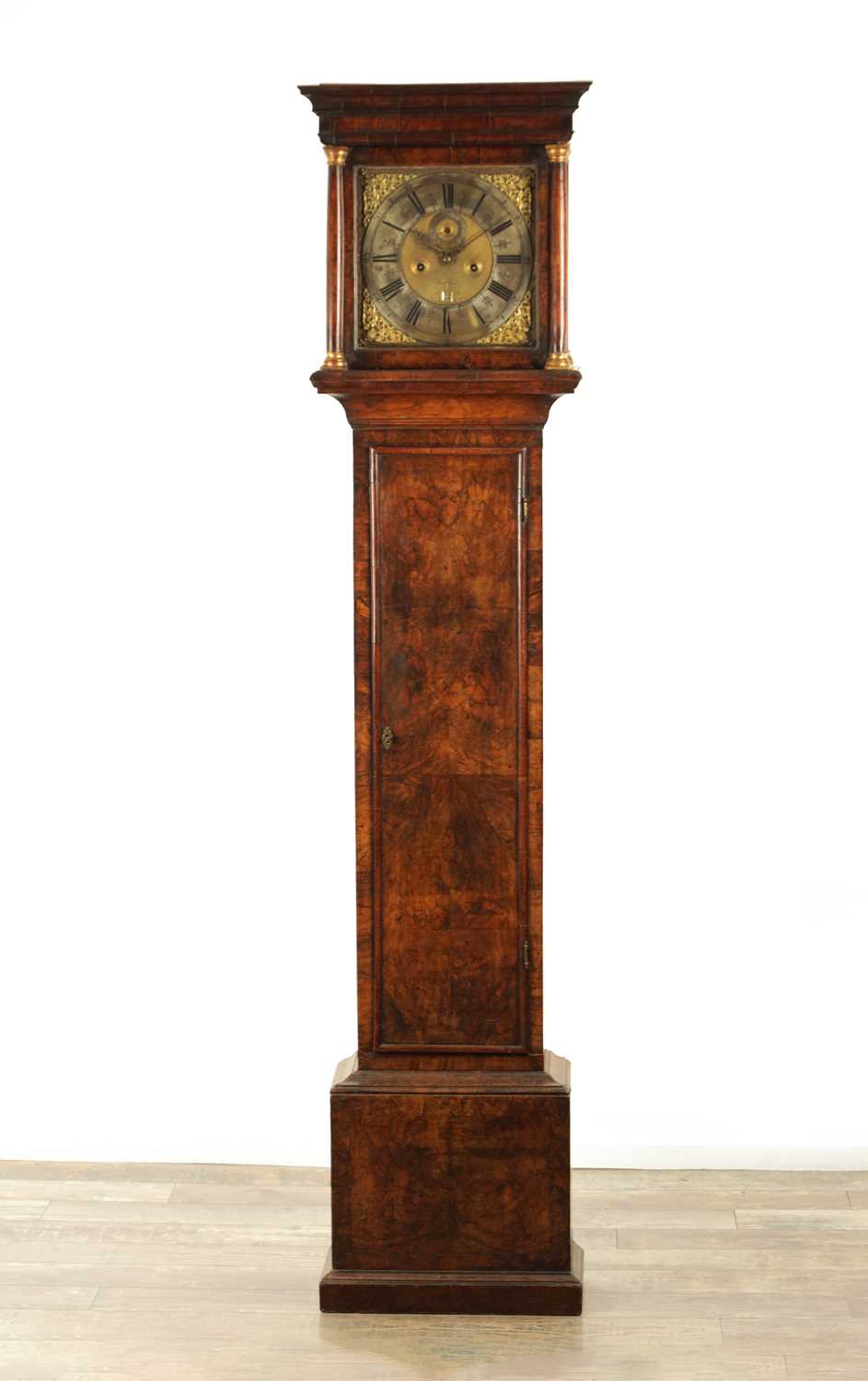 Lot 1611 - ISAC HANWELL, LONDON. AN EARLY 18TH CENTURY BURR WALNUT LONGCASE CLOCK