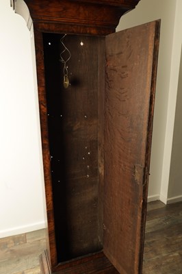 Lot 1611 - ISAC HANWELL, LONDON. AN EARLY 18TH CENTURY BURR WALNUT LONGCASE CLOCK