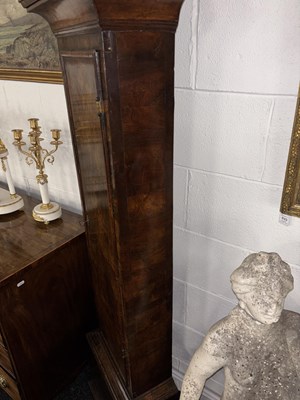 Lot 1611 - ISAC HANWELL, LONDON. AN EARLY 18TH CENTURY BURR WALNUT LONGCASE CLOCK