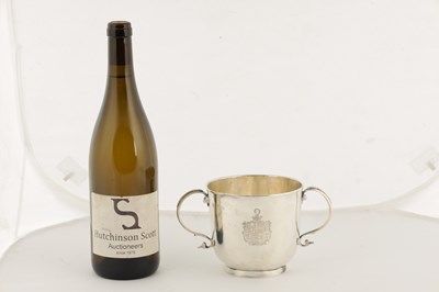 Lot 446 - A QUEEN ANNE SILVER PORRINGER