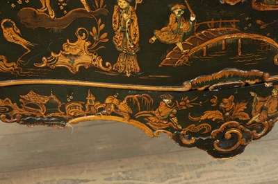 Lot 1239 - A 19TH CENTURY ITALIAN CHINOISERIE LACQUERED SERPENTINE SHAPED COMMODE