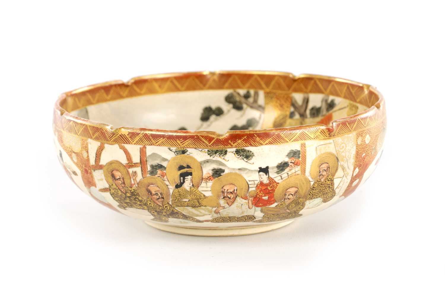 Lot 156 - A JAPANESE MEIJI PERIOD SATSUMA PORCELAIN BOWL