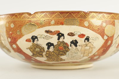Lot 156 - A JAPANESE MEIJI PERIOD SATSUMA PORCELAIN BOWL