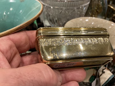 Lot 390 - A GEORGE IV SILVER GILT SNUFF BOX BY PAUL STORR