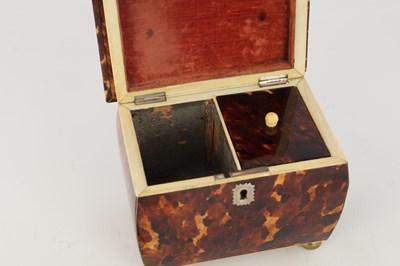 Lot 1116 - AN EARLY 19TH CENTURY TORTOISESHELL PAGODA SHAPED TEA CADDY