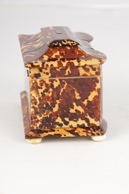 Lot 1113 - A 19TH CENTURY INVERTED DOUBLE BOW-SIDED TORTOISESHELL TEA CADDY